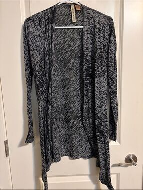 Eyeshadow Black & Gray Open-Front Space-Dye Cardigan